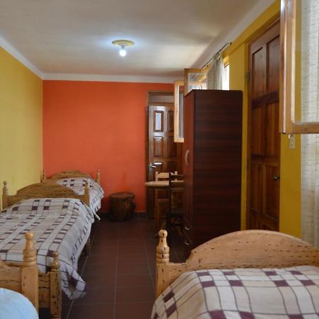 Hostal Coronel Pedro Arraya Tupiza Buitenkant foto