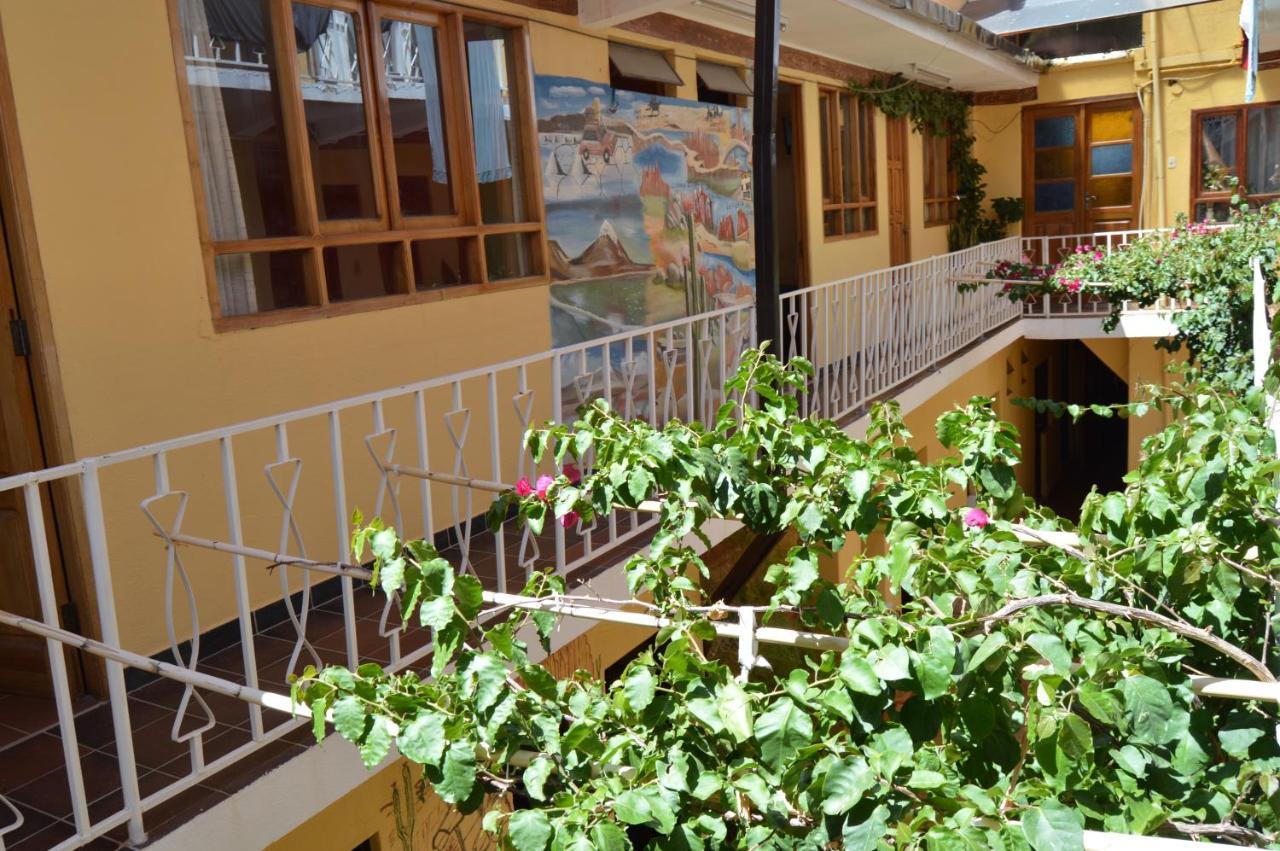 Hostal Coronel Pedro Arraya Tupiza Buitenkant foto