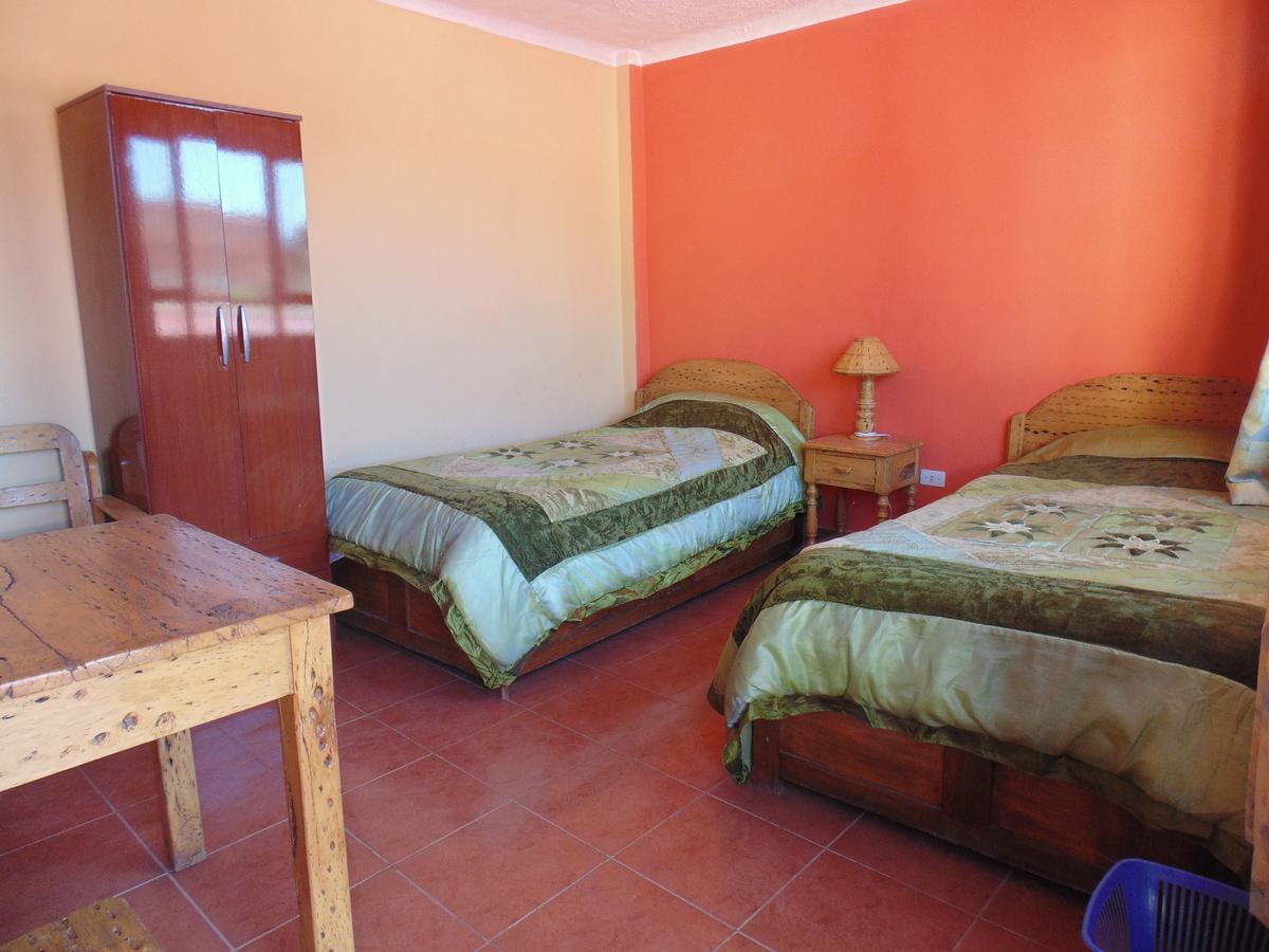 Hostal Coronel Pedro Arraya Tupiza Buitenkant foto