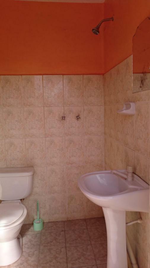 Hostal Coronel Pedro Arraya Tupiza Kamer foto